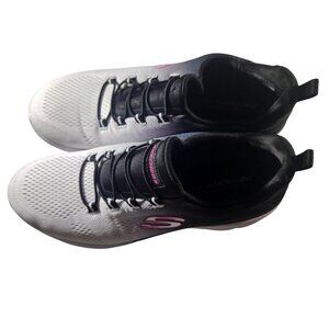 Skechers Womens Memory Foam Athletic Shoes Size 8.5 US Black/White sneakers
